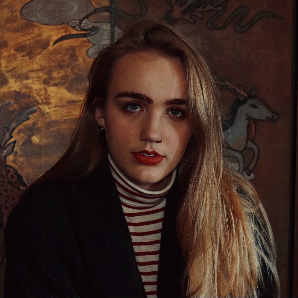Meet your Posher, Lydia